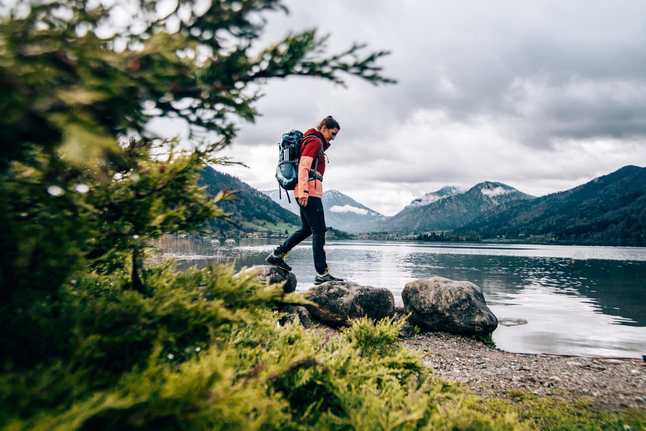Umweltbewusst-einkaufen-Outdoorkleidung Wanderung Schliersee
