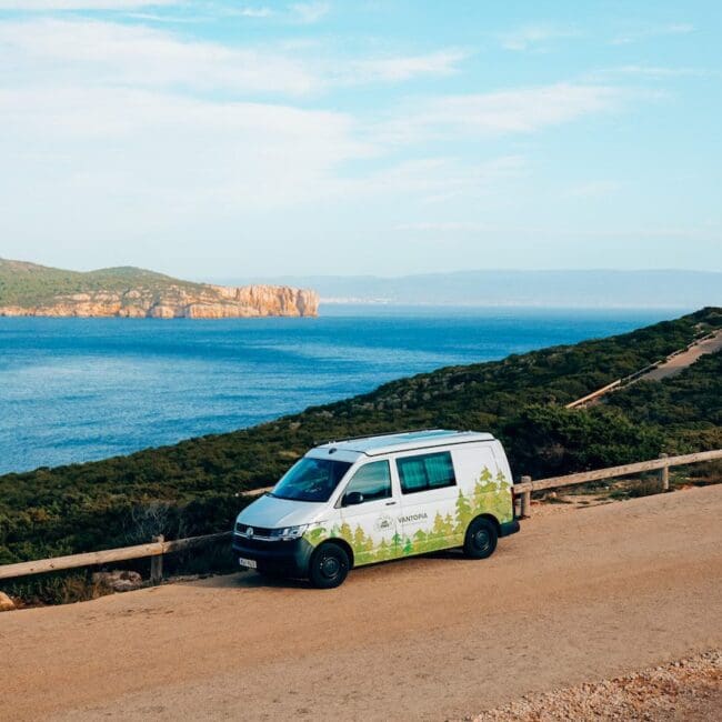 Van in Sardinien