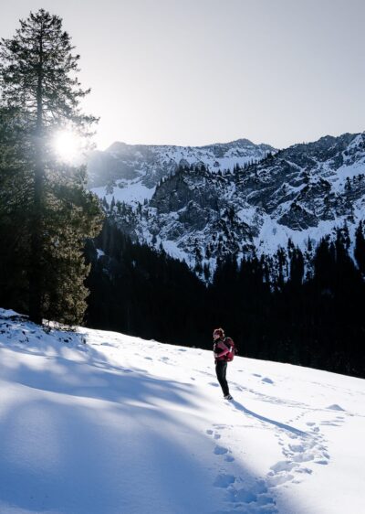 2024-Vilser-Alm-Lisa-Feucht-Abenteuermomente-18 Vor den Tannheimer Bergen im Winter